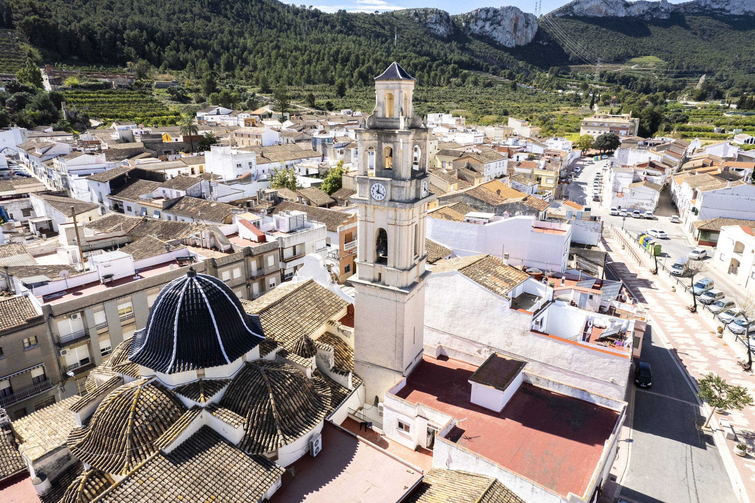 Vista del municipio y pueblo tradicional de Xeresa