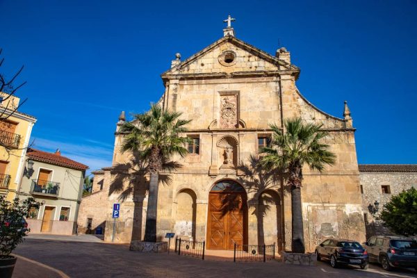 Entorno montañoso y panorámicas de Barx